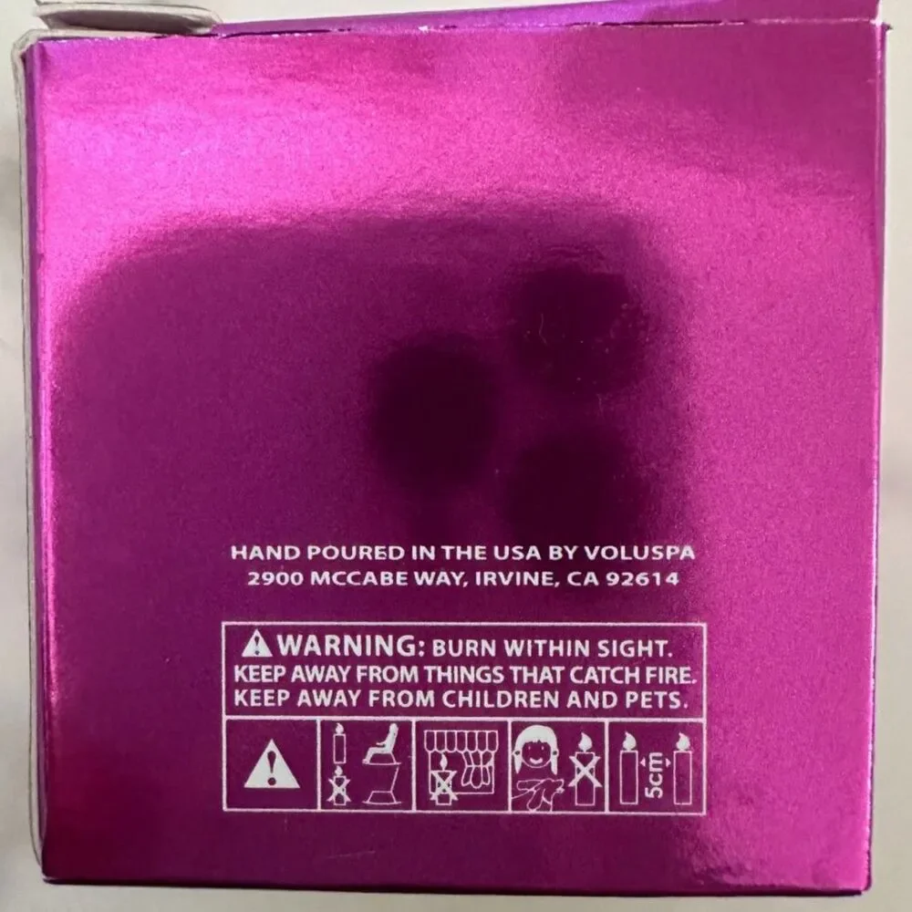 Voluspa candle. Perse Bloom. Small.